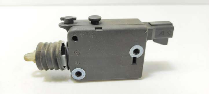 Opel Astra (1998 - 2004)  90460062 Привод замка задней двери