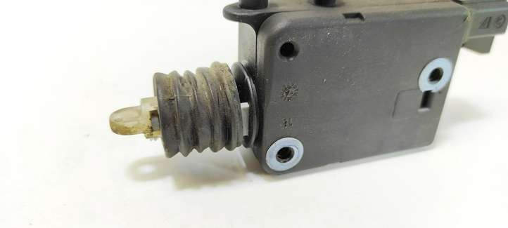 Opel Astra (1998 - 2004)  90460062 Привод замка задней двери