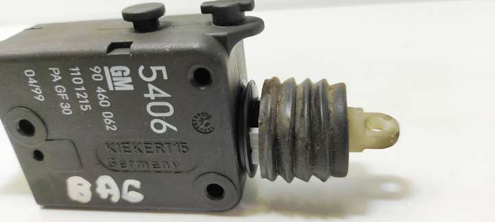 Opel Astra (1998 - 2004)  90460062 Привод замка задней двери