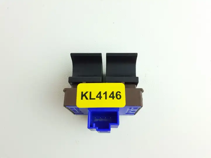 Volkswagen PASSAT B6 (2005 - 2010) 3C0959903B Кнопка закрытия крышки багажника — фото 3