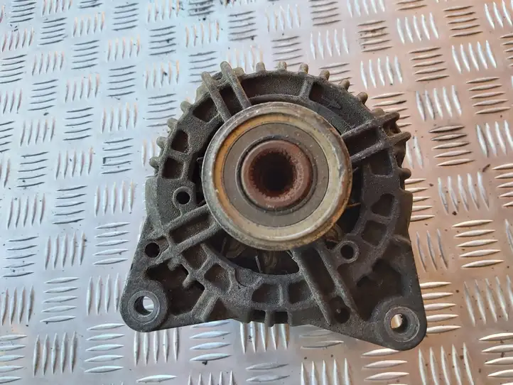 Nissan Juke I F15 (2010 - 2018) 0124525140 Генератор — фото 8