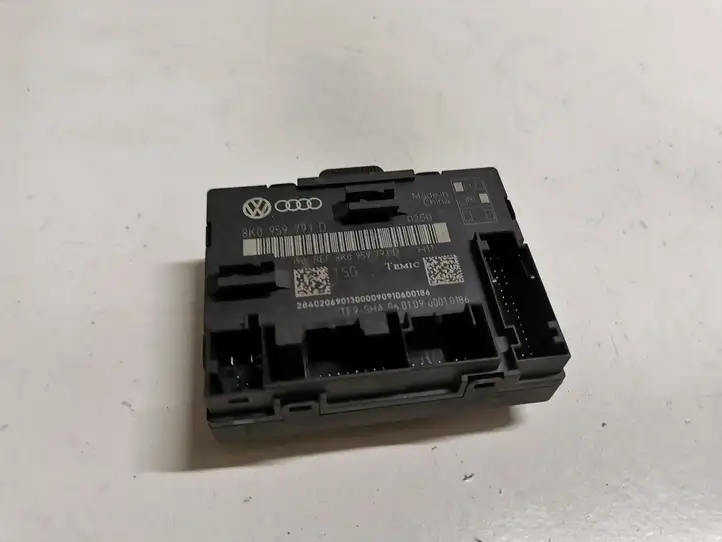 Audi A5 8T 8F (2007 - 2011) 8K0959793D Блок управления дверью — фото 1