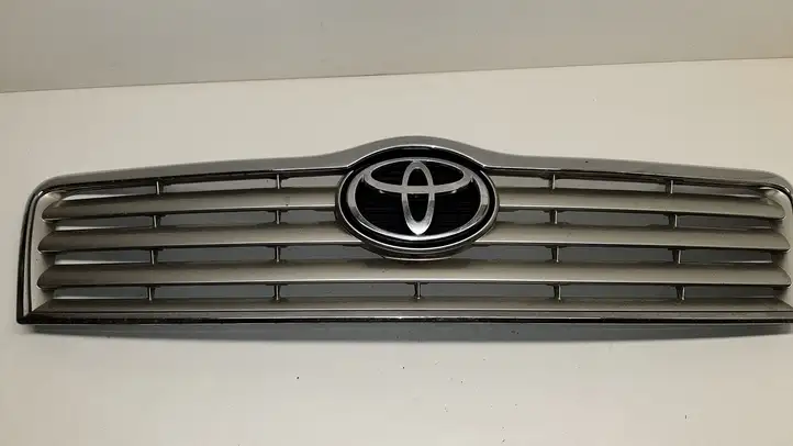 Toyota Avensis T250 (2006 - 2009) 5311405060 Верхняя решетка радиатора — фото 1