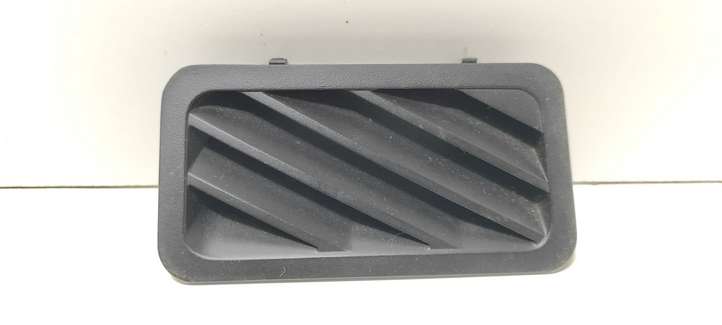 BMW X5 E53 (1999 - 2006)  8402219 Воздушная решётка окна