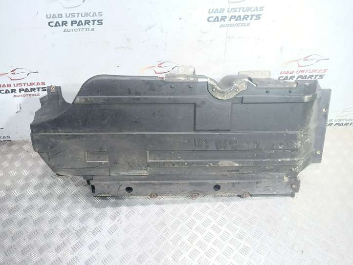 BMW X5 E53 (1999 - 2006)  8408767 Защита дна задней ходовой части