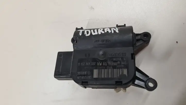 Volkswagen Touran I (2003 - 2010) 0132801337 Двигатель задвижки потока воздуха — фото 1