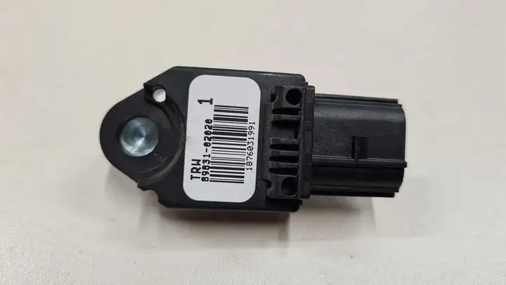 Toyota Avensis T250 (2006 - 2009) 8983102020 Датчик удара SRS — фото 1