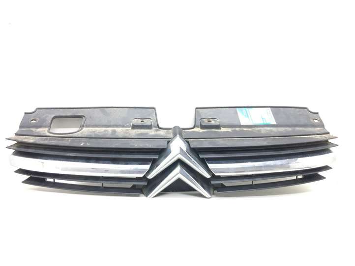Citroen C5 (2001 - 2004)  9636751980 Верхняя решётка