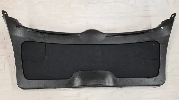 Subaru Outback (2003 - 2007) 94320AG000 Комплект обшивки крышки багажника — фото 1