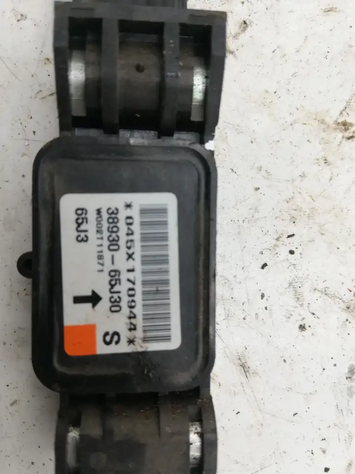 Suzuki Grand Vitara II (2005 - 2008) 3893065J30 Датчик удара SRS — фото 3