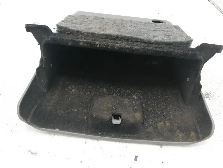 Toyota Avensis Verso (2001 - 2004) 5544044070 Ящик центральной консоли — фото 2