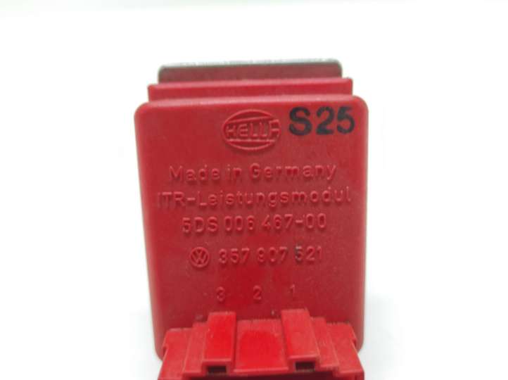 Audi A3/S3 8L (2000 - 2003)  5DS00646700 Реостат вентилятора печки