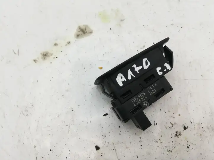 BMW 3 E90 E91 (2005 - 2012) 15939900 Кнопка стеклоподъемников — фото 2