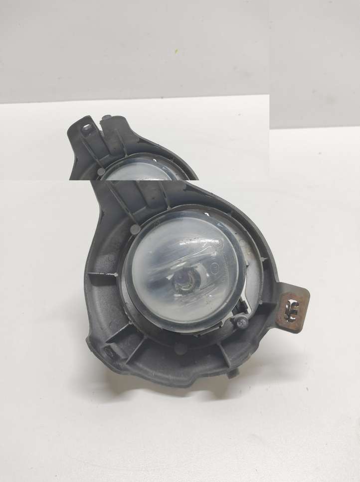 Nissan Navara D40 (2004 - 2015)  26150EA500 Передняя противотуманная фара
