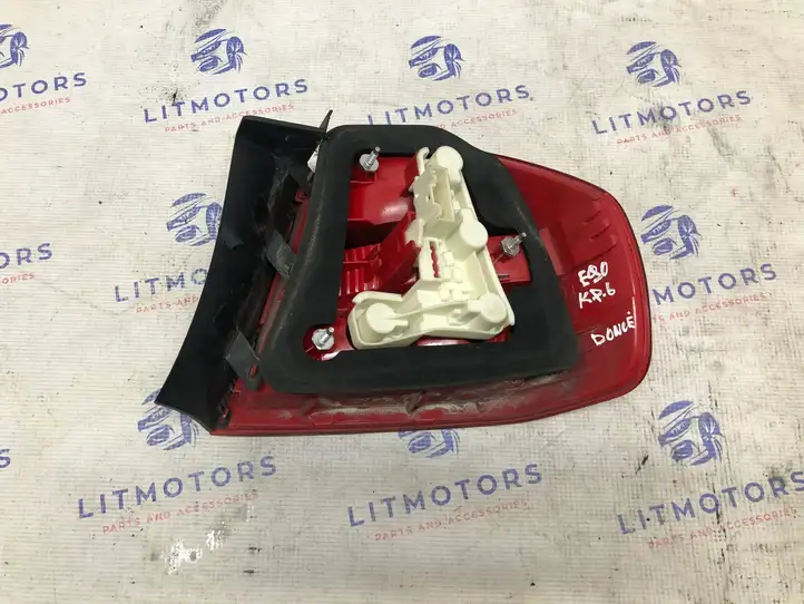BMW 3 E90 E91 (2005 - 2012) 6937457 Задний фонарь в кузове — фото 3
