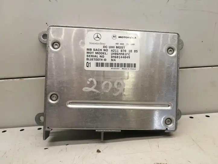 Mercedes-Benz CLK A209,C209 (2002 - 2009) A2118701885 Блок GSM — фото 1