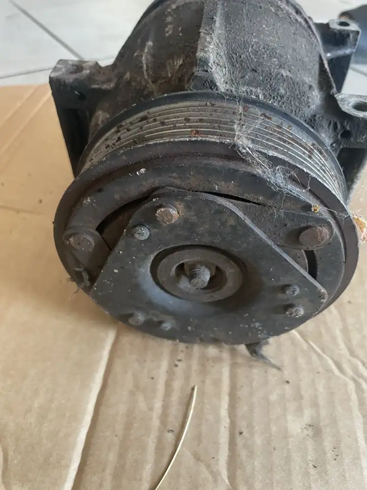 Renault Master II (2004 - 2010) 8200678510 Компрессор (насос) кондиционера воздуха — фото 3