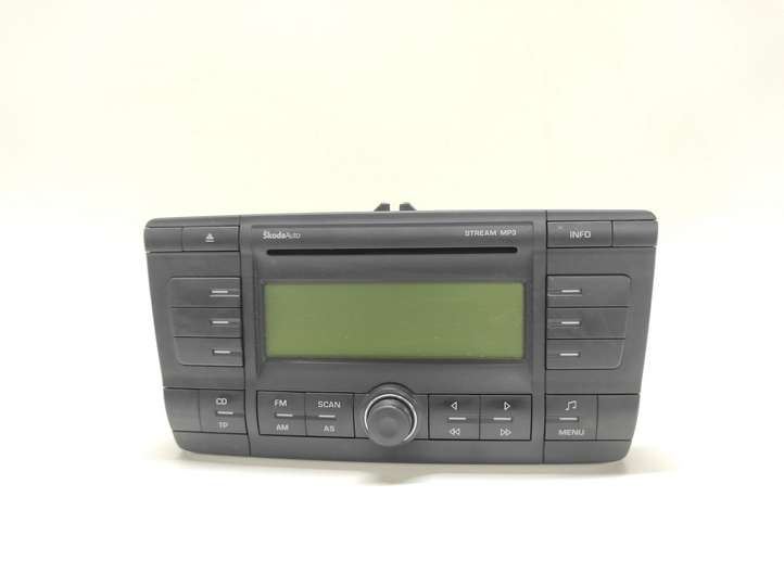 Skoda Octavia Mk2 (1Z) (2004 - 2013)  1Z0035161C Радио/ проигрыватель CD/DVD / навигация