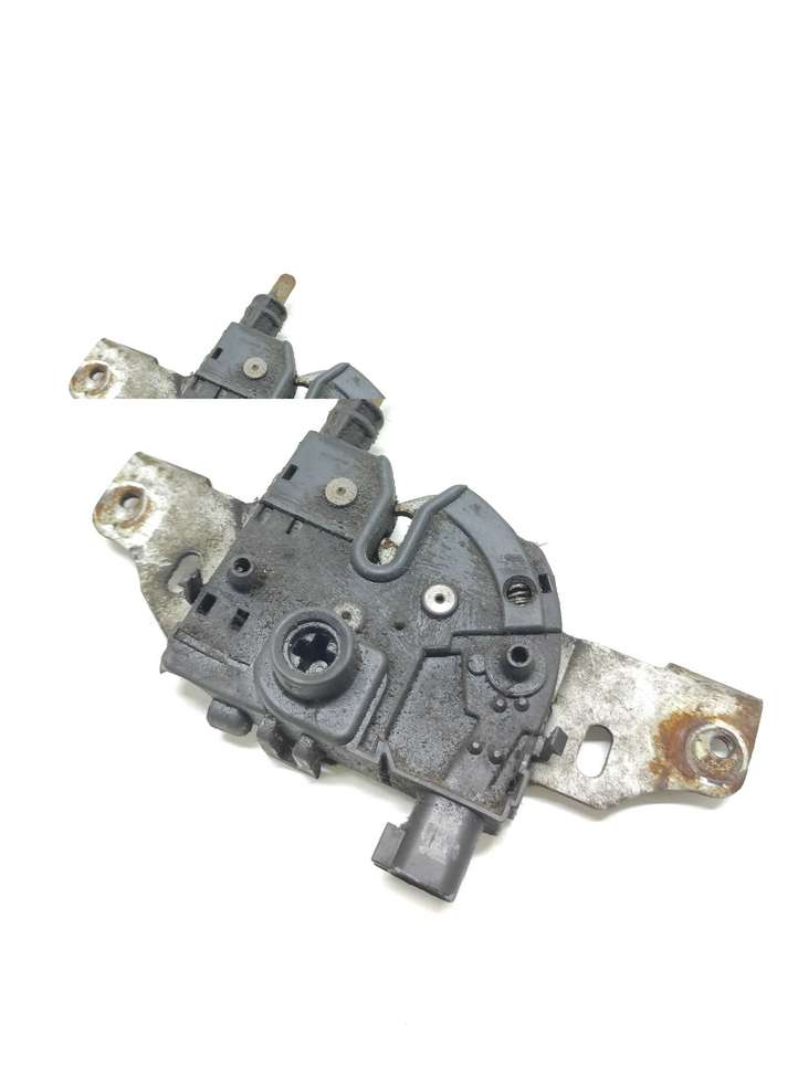Ford Mondeo Mk III (2000 - 2007)  16700AB Замок капота
