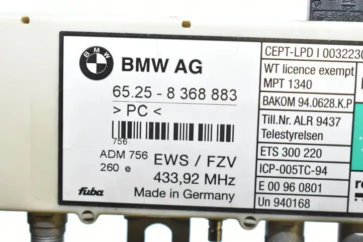 BMW 5 E39 (1996 - 2003) Усилитель антенны — фото 3