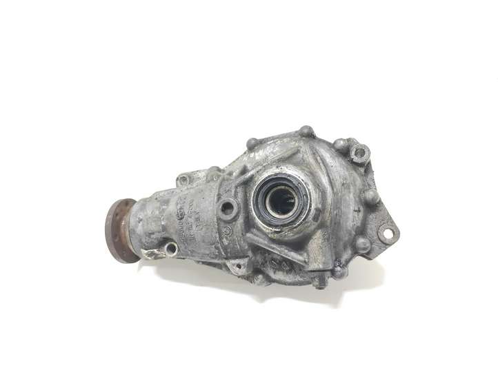 BMW 7 F01 F02 F03 F04 (2008 - 2016)  7558090 Передний редуктор