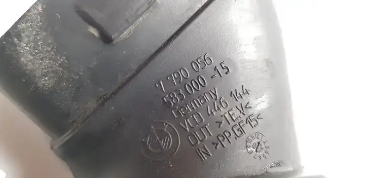 BMW 5 E60 E61 (2004 - 2010) 7790056 Детали воздухозаборника — фото 3