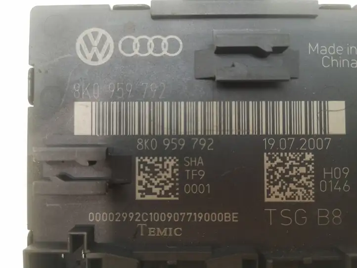 Audi A4 S4 B8 8K (2007 - 2011) 8K0959792 Блок управления дверью — фото 3