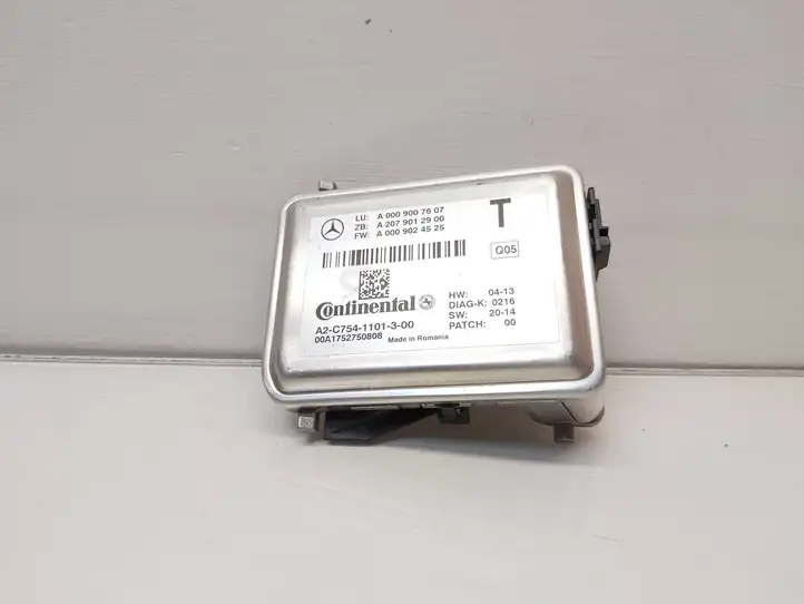 Mercedes-Benz CLA C117,X117,W117 (2013 - 2019) A0009007607 Камера в лобовом стекле — фото 3