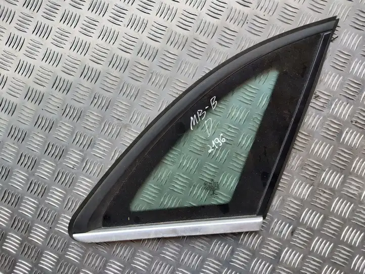 Mercedes-Benz B-class W246 (2014 - 2018) A2466708300 Заднее боковое стекло — фото 1