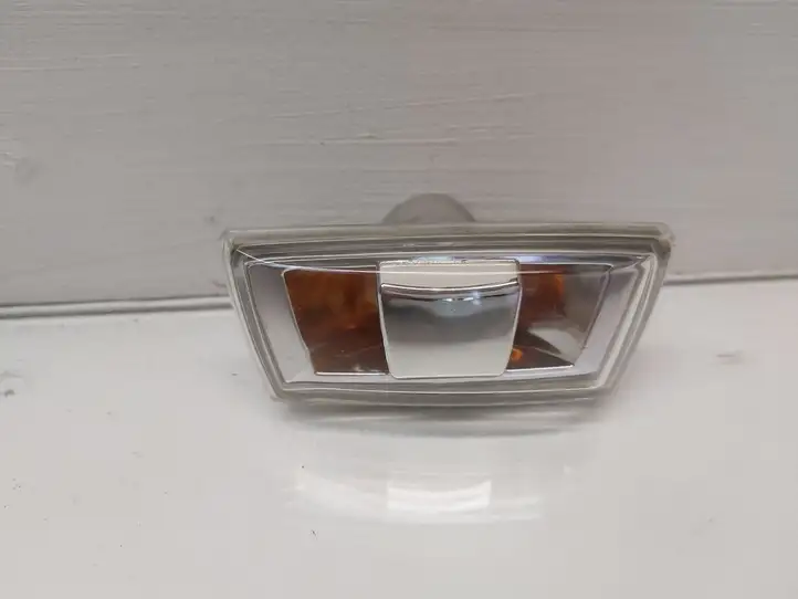 Opel Meriva B (2010 - 2014) 13252455 Поворотный фонарь крыла — фото 1