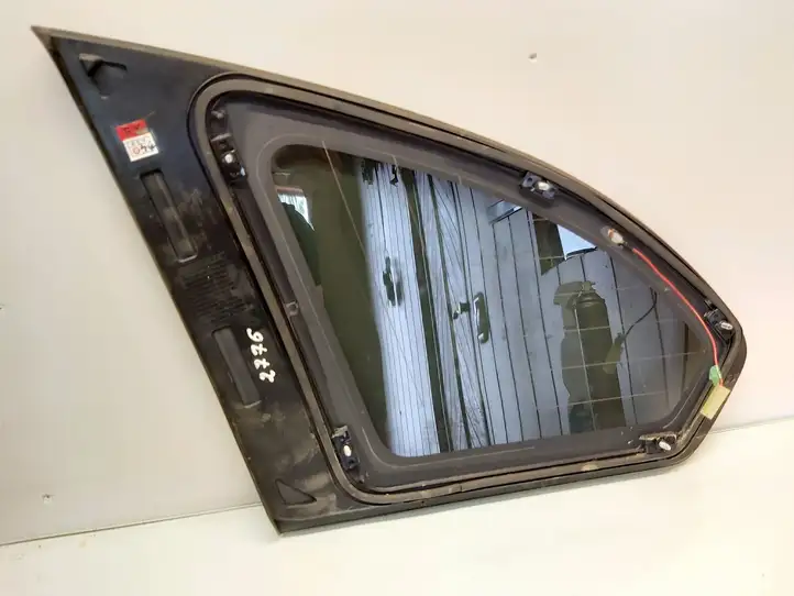 Chevrolet Captiva (2011 - 2013) 96622513 Заднее боковое стекло — фото 3
