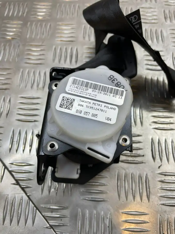 Audi A1 (2010 - 2014) 8X0057805 Задний ремень безопасности — фото 2