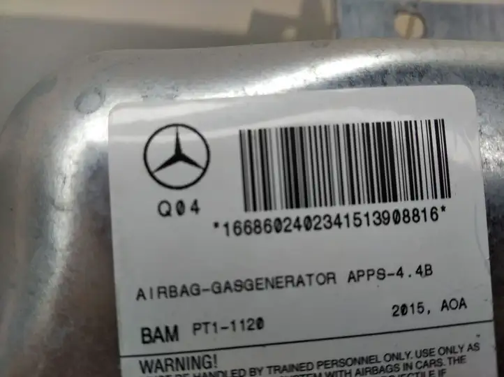 Mercedes-Benz GLE W166/C292 (2015 - 2019) A16686024023 Подушка безопасности пассажира — фото 1