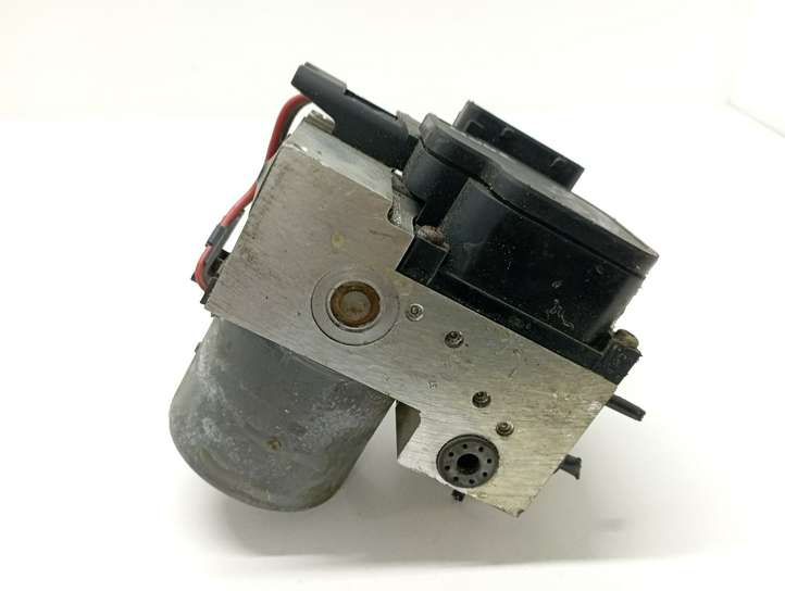 Volkswagen PASSAT B6 (2005 - 2010)  8E0614111T Блок ABS