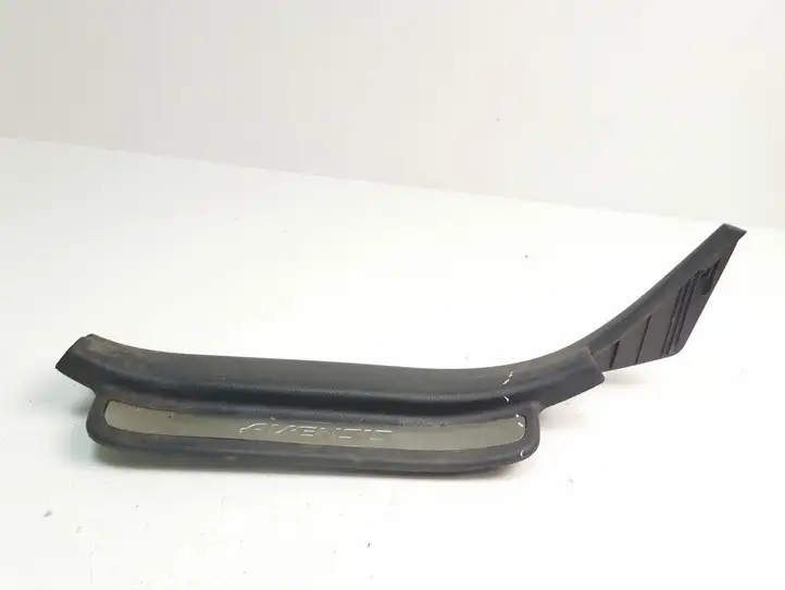 Toyota Avensis T250 (2006 - 2009) 6791805040 Внутренняя отделка заднего порога — фото 1