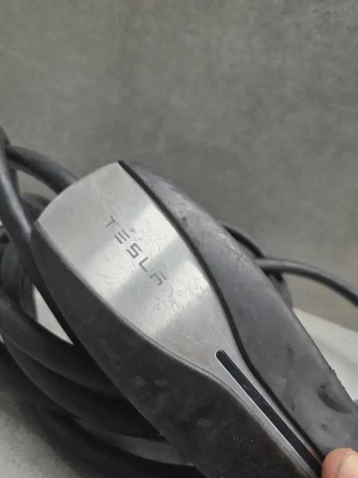 Tesla Model S (2012 - 2016) 102369402C Кабель для зарядки электромобилей — фото 3