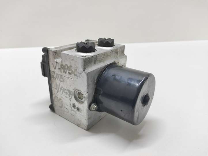 Volkswagen PASSAT B6 (2005 - 2010)  3C0614095S Блок ABS