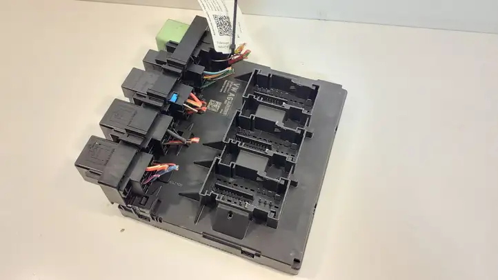 Volkswagen PASSAT B7 (2011 - 2014) 3AA937087F Модуль комфорта — фото 3