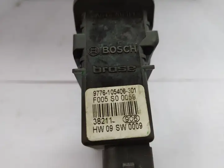 Volkswagen PASSAT B5.5 (2001 - 2005) 9776105406301 Стеклоподъемник задней двери — фото 3