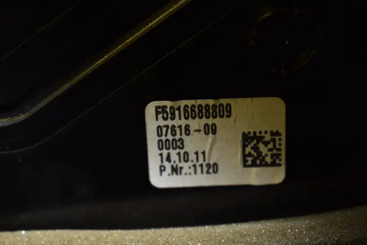 BMW 5 F10 F11 (2009 - 2016) Боковой воздушный дефлектор — фото 5