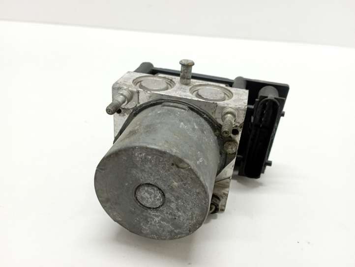 Nissan Primera (2001 - 2008)  0265231317 Блок ABS