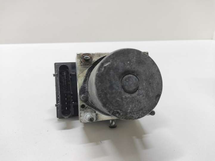 Nissan Primera (2001 - 2008)  0265231317 Блок ABS