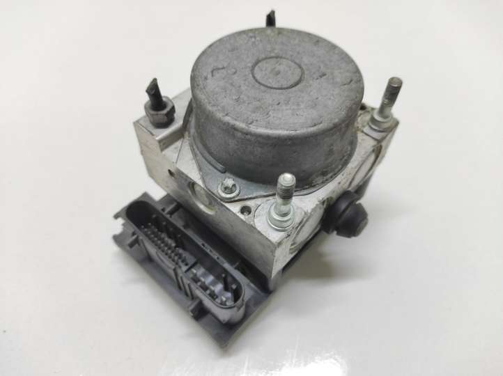 Nissan Note (E11) (2006 - 2014)  0265231732 Блок ABS