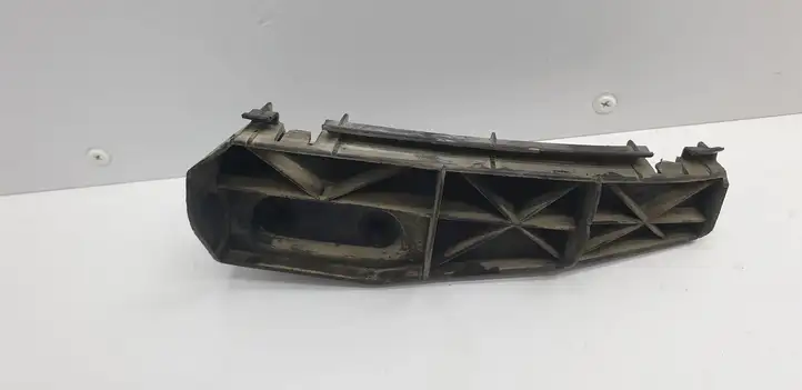 Toyota Corolla Verso AR10 (2004 - 2009) 525620F010 Кронштейн заднего бампера — фото 1