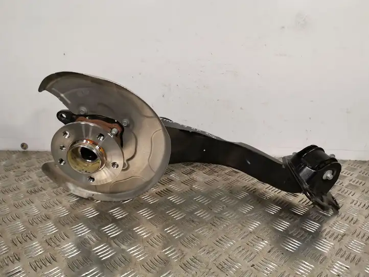 Mini Cooper Countryman F60 (2016 - 2020) 33326851580 Ступица колеса — фото 1
