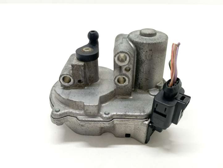 Audi A8 (2007 - 2010)  059129086D Двигатель заслонки