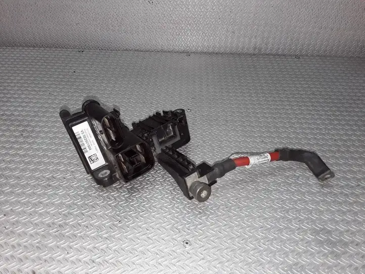 BMW 3 F30 F35 F31 (2012 - 2018) 922501504 Плюсовой провод аккумулятора — фото 1