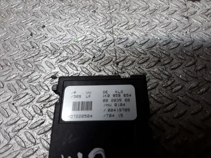 Seat Altea (2004 - 2009) 1K0959654 Датчик угла поворота руля — фото 2