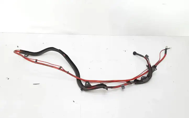 BMW 3 E90 E91 (2005 - 2012) 9125025 Плюсовой провод аккумулятора — фото 1
