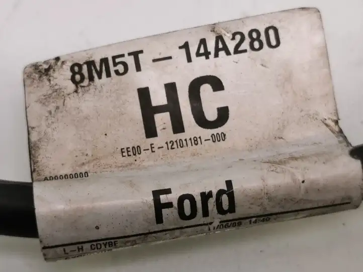 Ford Focus (2008 - 2011) 8M5T14A280 Плюсовой провод аккумулятора — фото 4